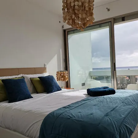 D - Your With Breathtaking Views فونشال