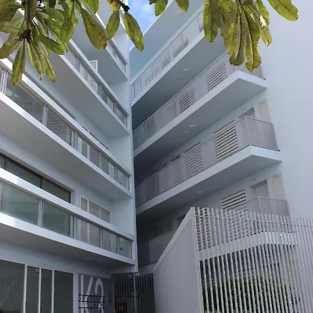 شقة D - Your With Breathtaking Views *