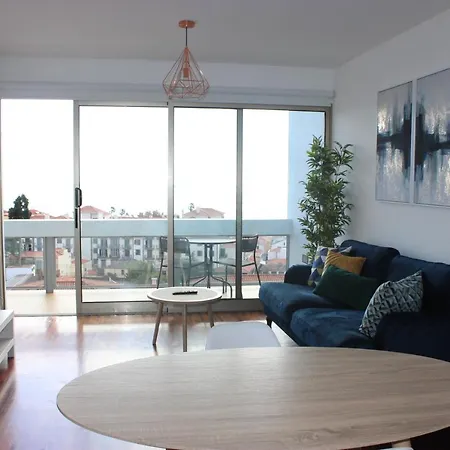 Apartment D - Your With Breathtaking Views *